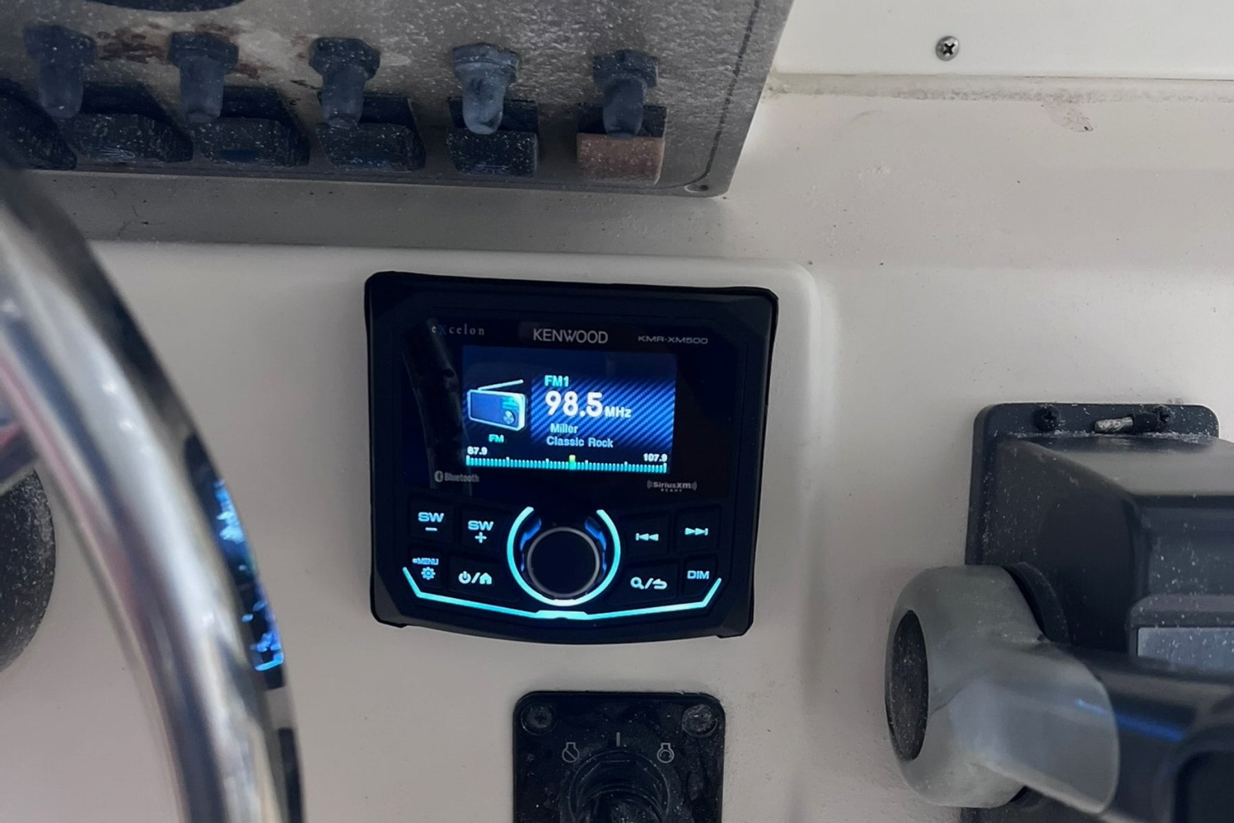 Pontoon helm system — installed by Sturgess Customs
